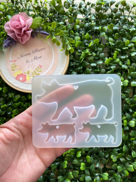 Pig Family Mold