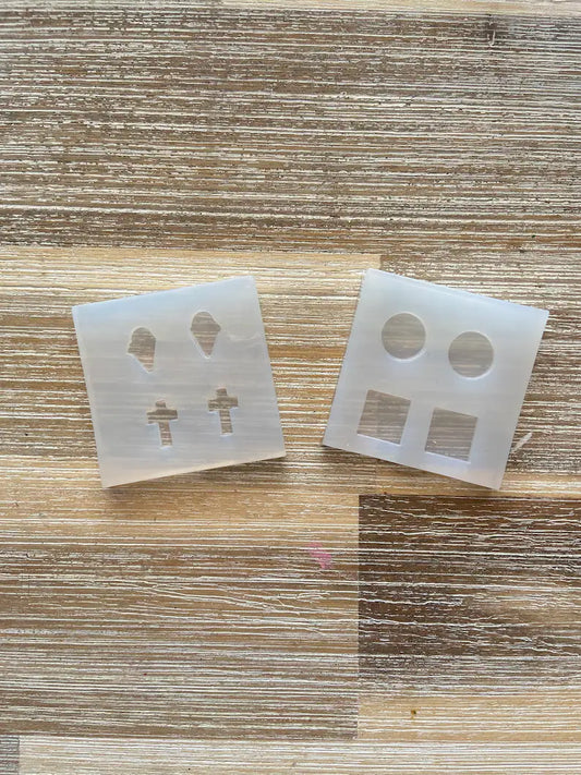 Stud earrings Mini Mold