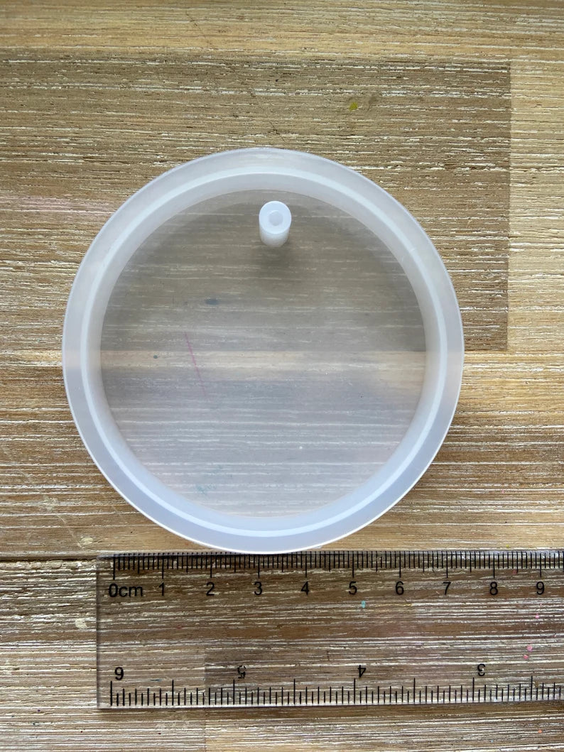 Circle Mold with Hole