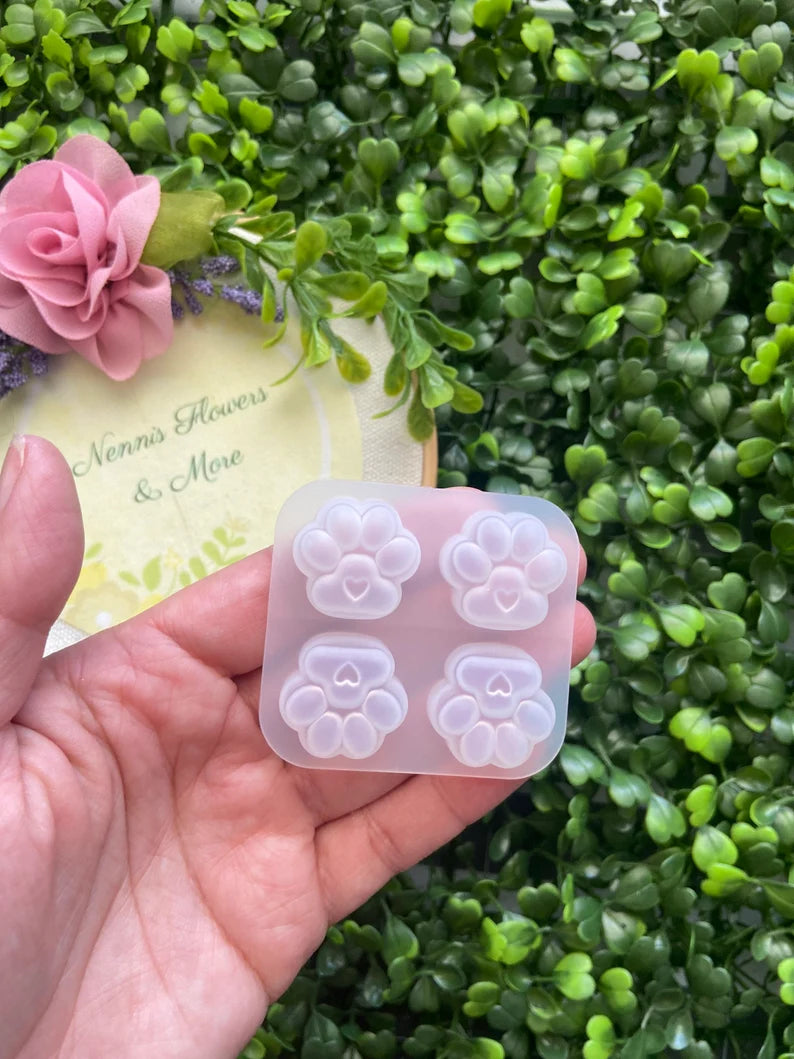 Mini Paw Mold