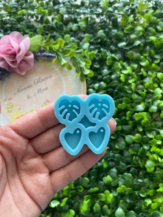 Mini Stud Earrings Leaf & Heart