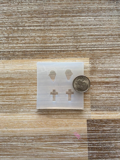 Stud earrings Mini Mold