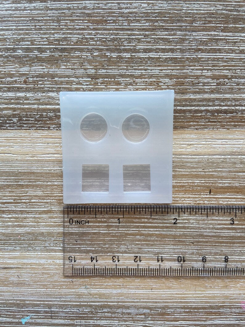 Stud earrings Mini Mold
